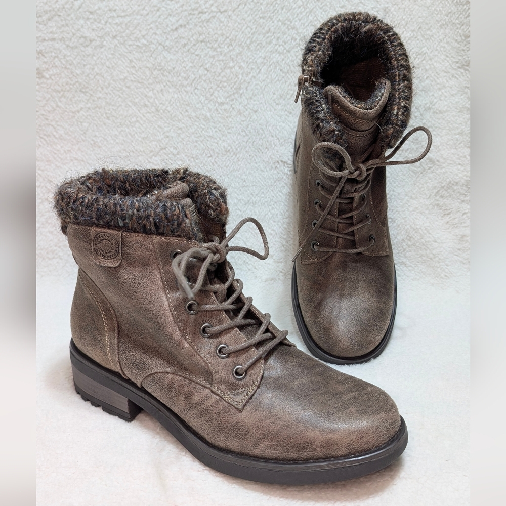 NWOT B-52 By Bullboxer Women's 10 Kara Brown Lace-Up Combat Boots With Side Zip